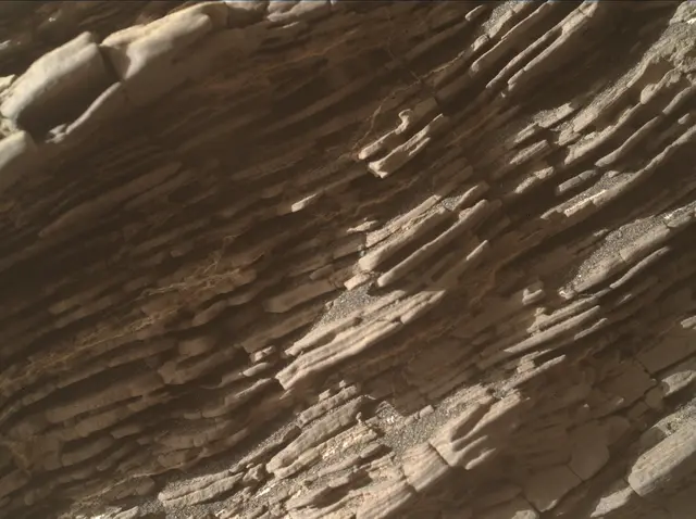 Sol 2462: Mars Hand Lens Imager (MAHLI)