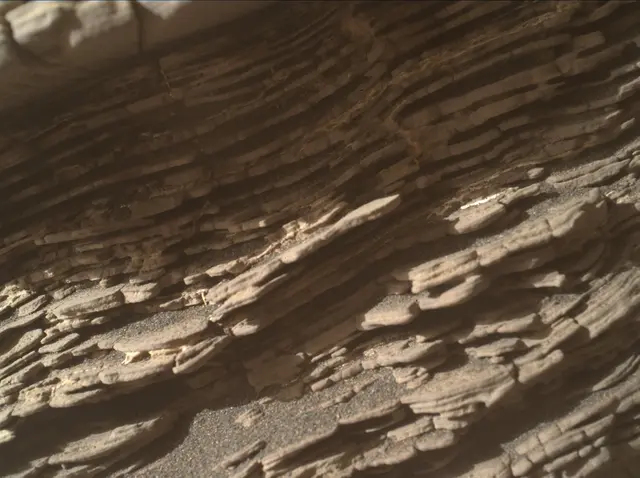 Sol 2462: Mars Hand Lens Imager (MAHLI)