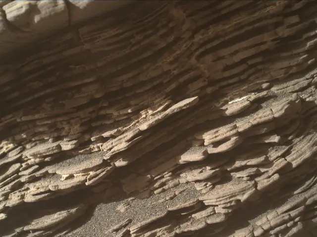 Sol 2462: Mars Hand Lens Imager (MAHLI)