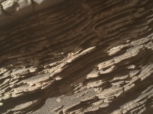 Sol 2462: Mars Hand Lens Imager (MAHLI)