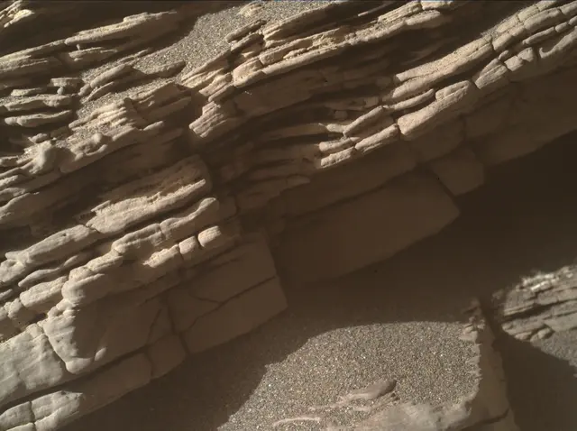 Sol 2462: Mars Hand Lens Imager (MAHLI)