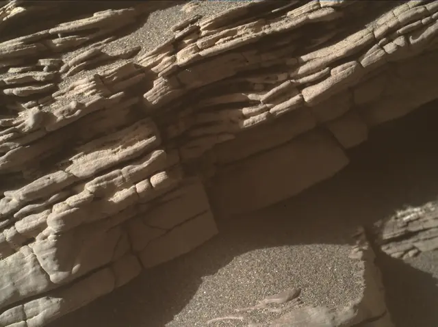 Sol 2462: Mars Hand Lens Imager (MAHLI)