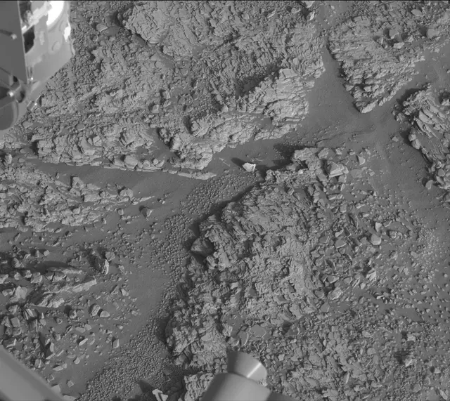 Sol 2463: Mast Camera (Mastcam)