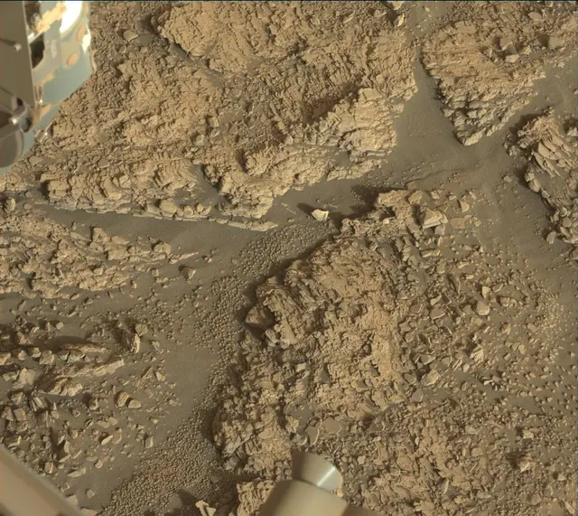 Sol 2463: Mast Camera (Mastcam)