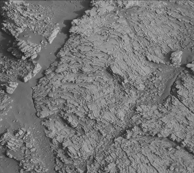 Sol 2463: Mast Camera (Mastcam)