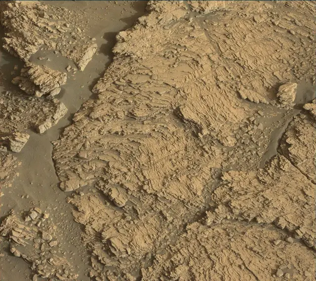 Sol 2463: Mast Camera (Mastcam)