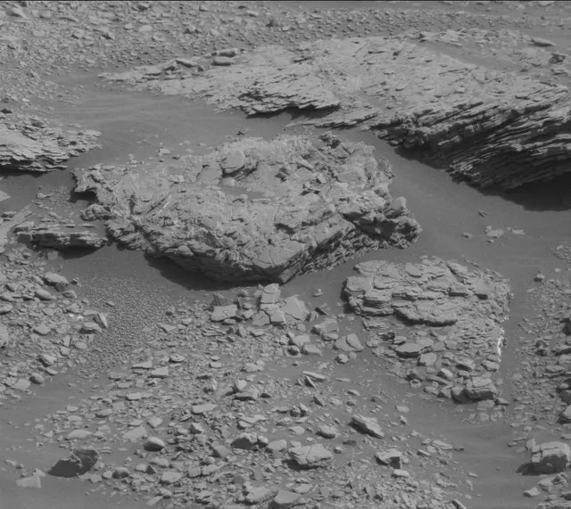 Sol 2463: Mast Camera (Mastcam)