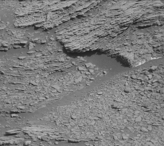 Sol 2463: Mast Camera (Mastcam)