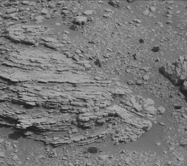 Sol 2463: Mast Camera (Mastcam)