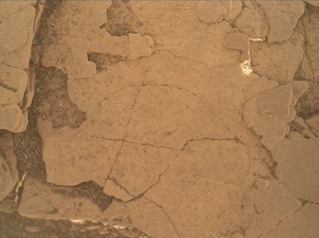 Sol 2463: Mars Hand Lens Imager (MAHLI)