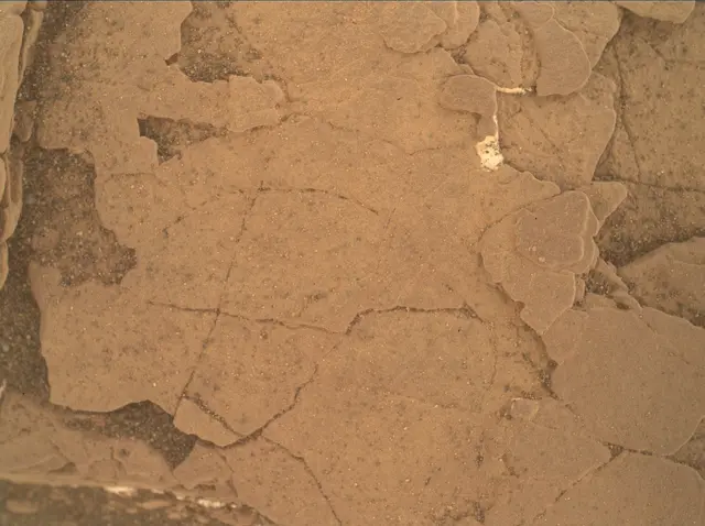 Sol 2463: Mars Hand Lens Imager (MAHLI)