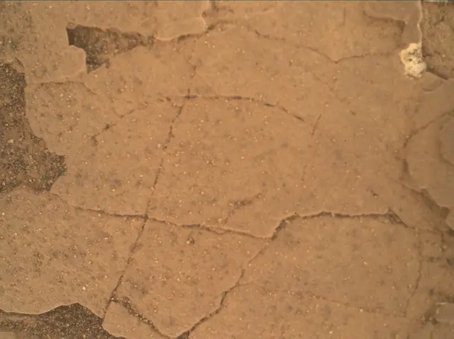 Sol 2463: Mars Hand Lens Imager (MAHLI)