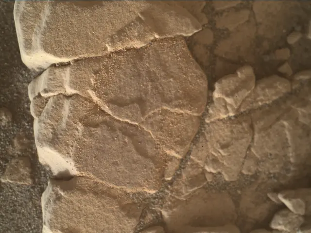 Sol 2465: Mars Hand Lens Imager (MAHLI)