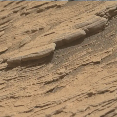 Sol 2465: Mars Hand Lens Imager (MAHLI)