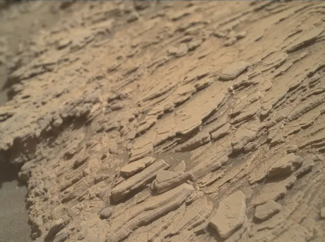 Sol 2465: Mars Hand Lens Imager (MAHLI)