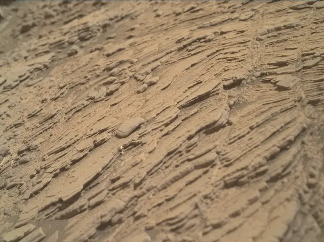 Sol 2465: Mars Hand Lens Imager (MAHLI)