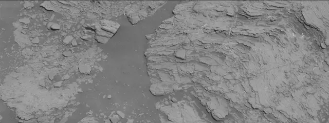 Sol 2466: Mast Camera (Mastcam)