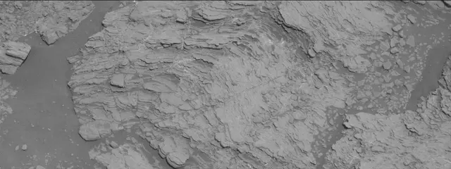 Sol 2466: Mast Camera (Mastcam)