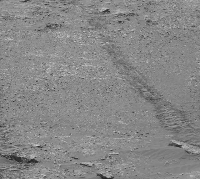 Sol 2466: Mast Camera (Mastcam)