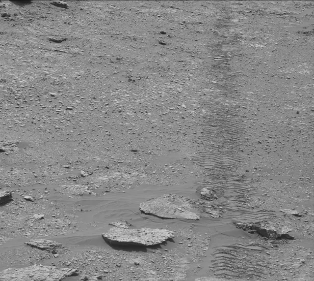 Sol 2466: Mast Camera (Mastcam)