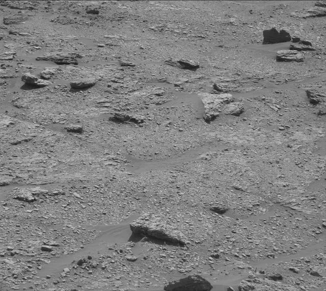 Sol 2466: Mast Camera (Mastcam)