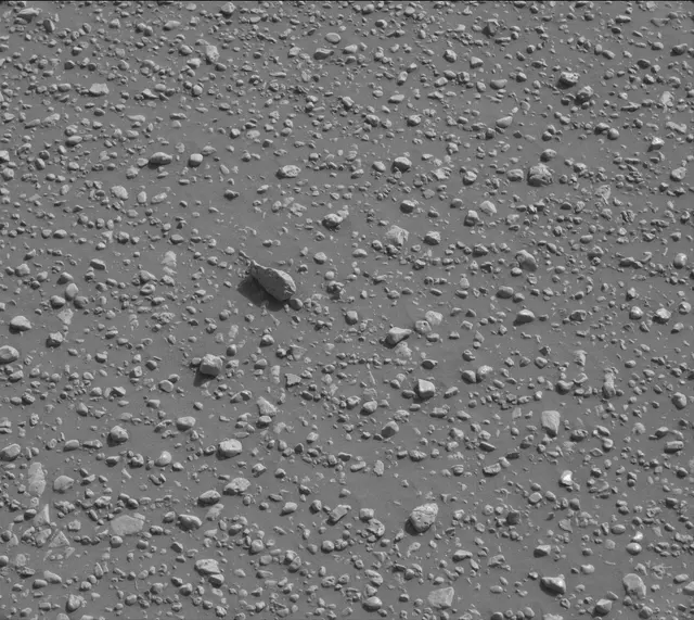 Sol 2466: Mast Camera (Mastcam)