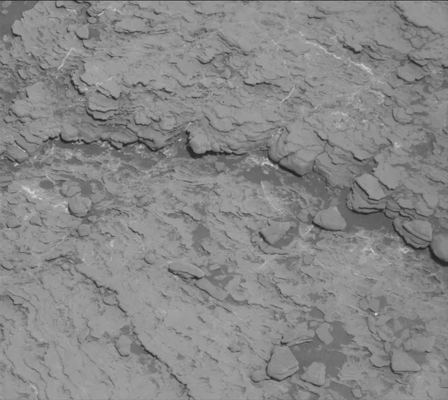 Sol 2466: Mast Camera (Mastcam)