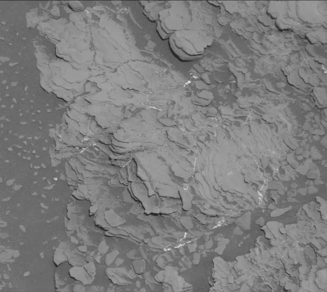 Sol 2466: Mast Camera (Mastcam)