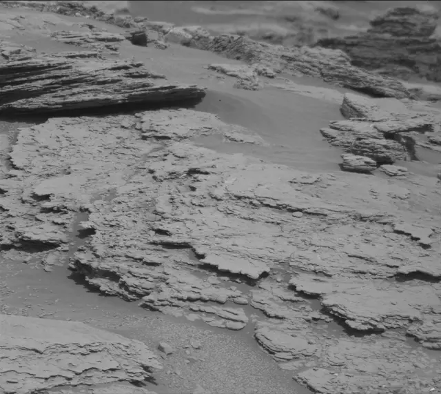 Sol 2466: Mast Camera (Mastcam)