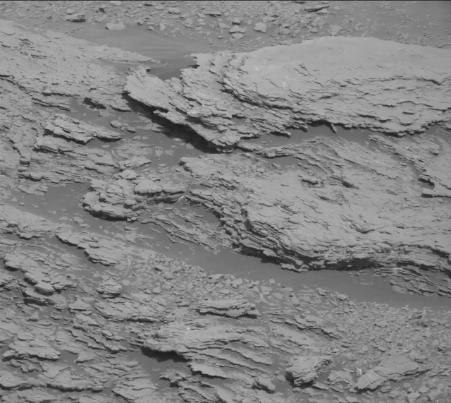 Sol 2466: Mast Camera (Mastcam)