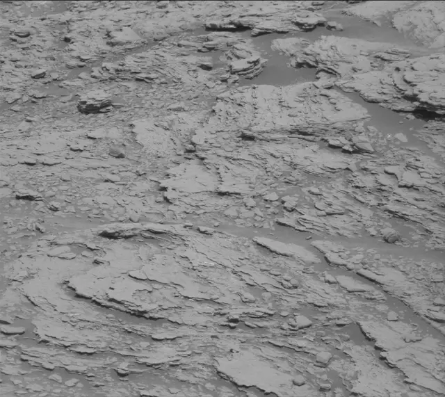 Sol 2466: Mast Camera (Mastcam)