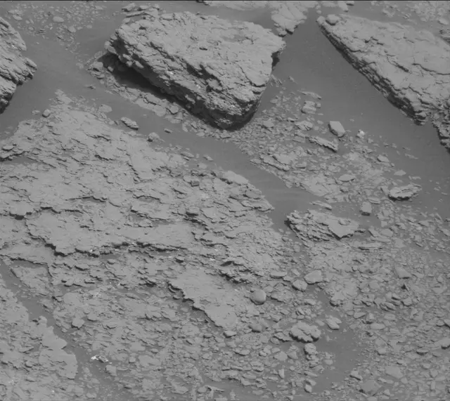 Sol 2466: Mast Camera (Mastcam)