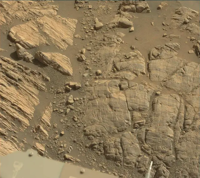 Sol 2468: Mast Camera (Mastcam)