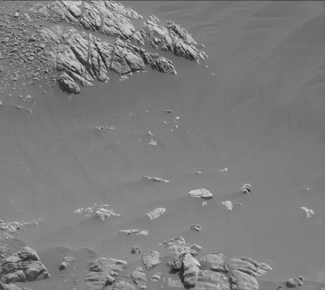 Sol 2468: Mast Camera (Mastcam)