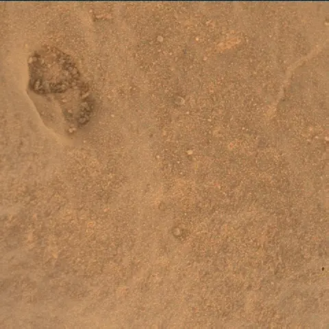 Sol 2468: Mars Hand Lens Imager (MAHLI)