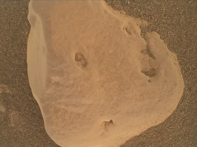 Sol 2468: Mars Hand Lens Imager (MAHLI)