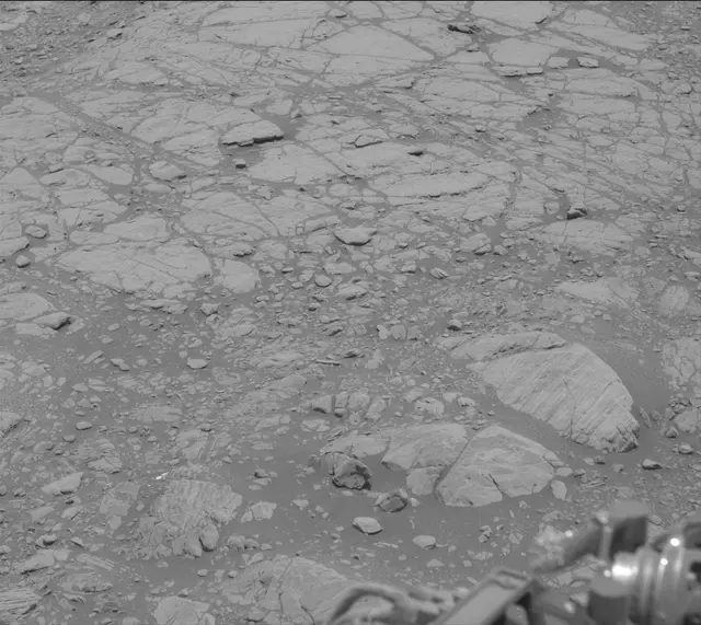 Sol 2469: Mast Camera (Mastcam)