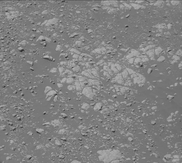 Sol 2469: Mast Camera (Mastcam)