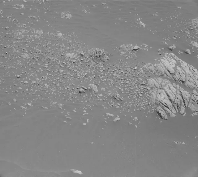 Sol 2469: Mast Camera (Mastcam)