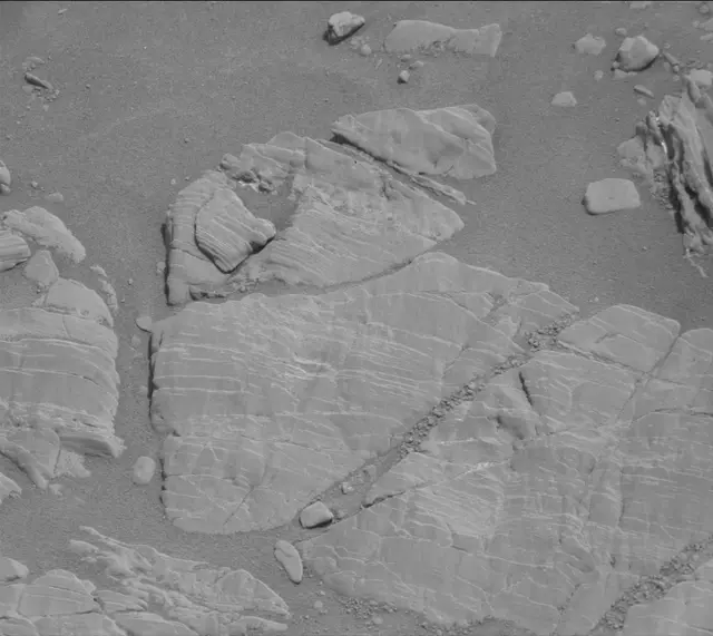Sol 2470: Mast Camera (Mastcam)