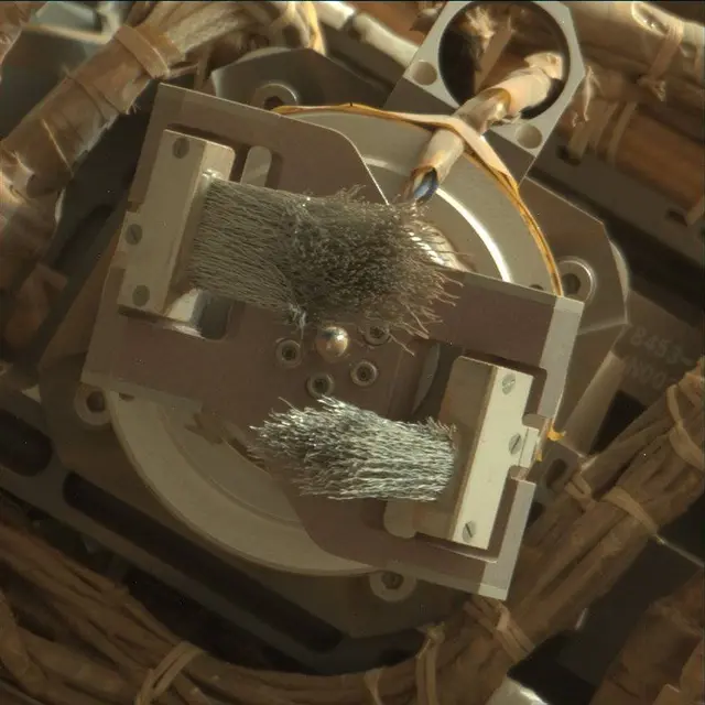 Sol 2470: Mast Camera (Mastcam)