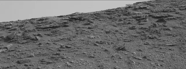 Sol 2471: Mast Camera (Mastcam)