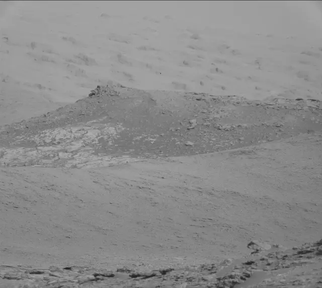 Sol 2471: Mast Camera (Mastcam)