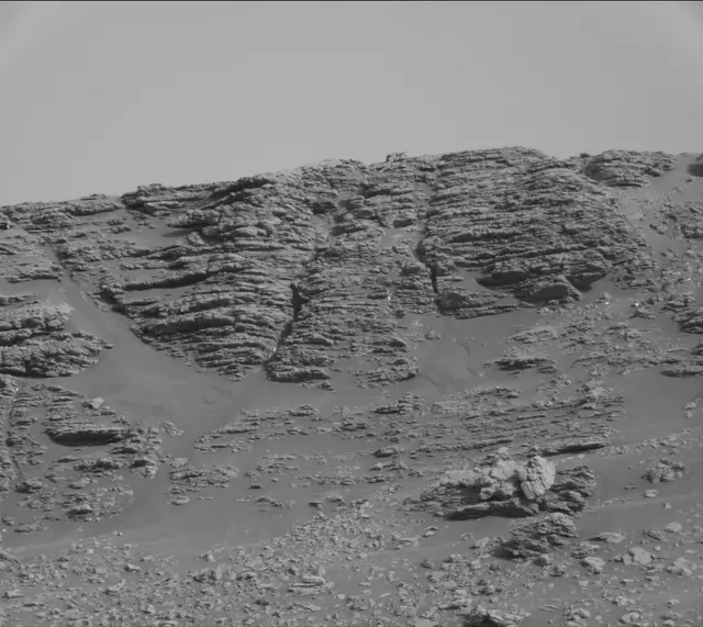 Sol 2471: Mast Camera (Mastcam)