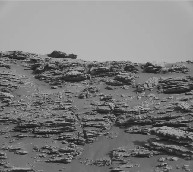 Sol 2471: Mast Camera (Mastcam)