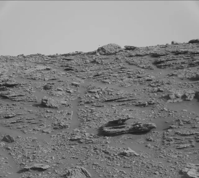 Sol 2471: Mast Camera (Mastcam)
