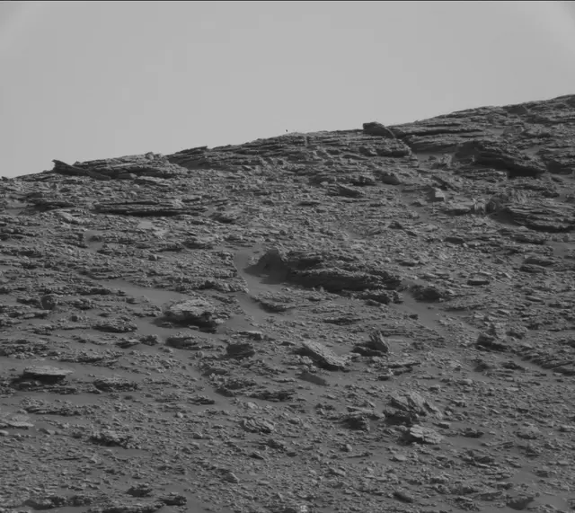 Sol 2471: Mast Camera (Mastcam)