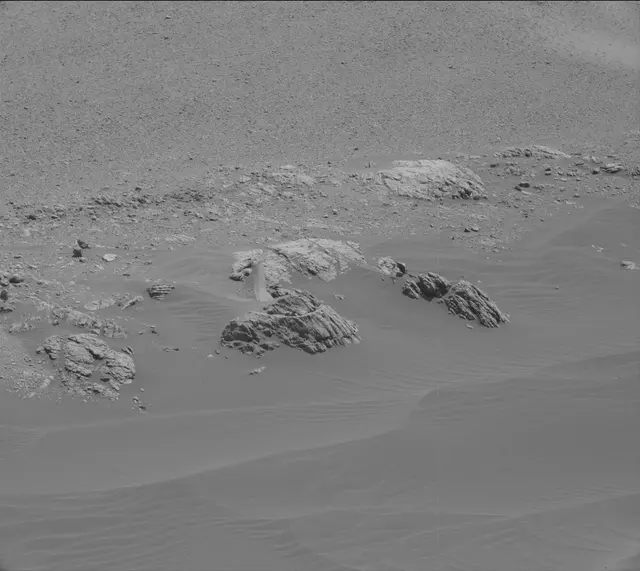 Sol 2472: Mast Camera (Mastcam)