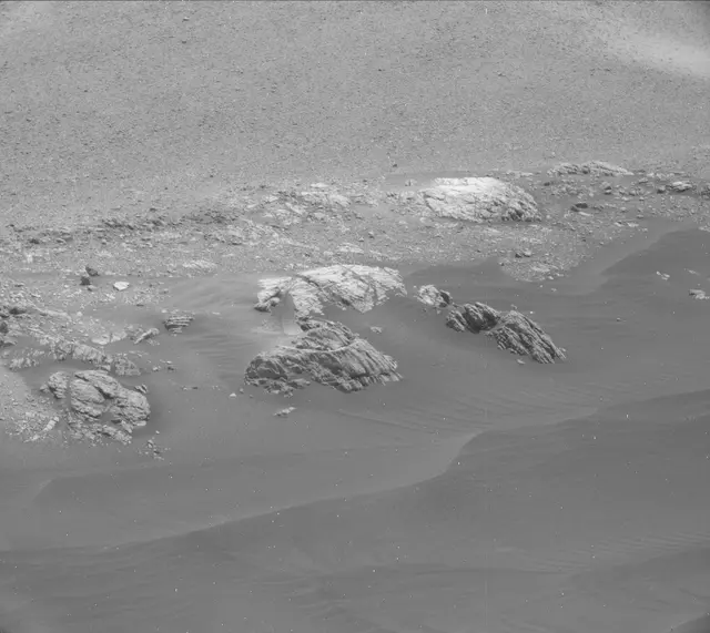 Sol 2472: Mast Camera (Mastcam)