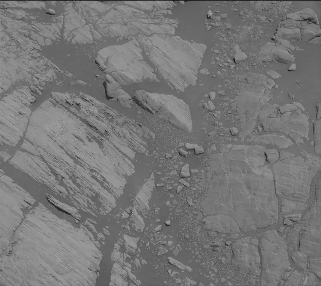 Sol 2472: Mast Camera (Mastcam)